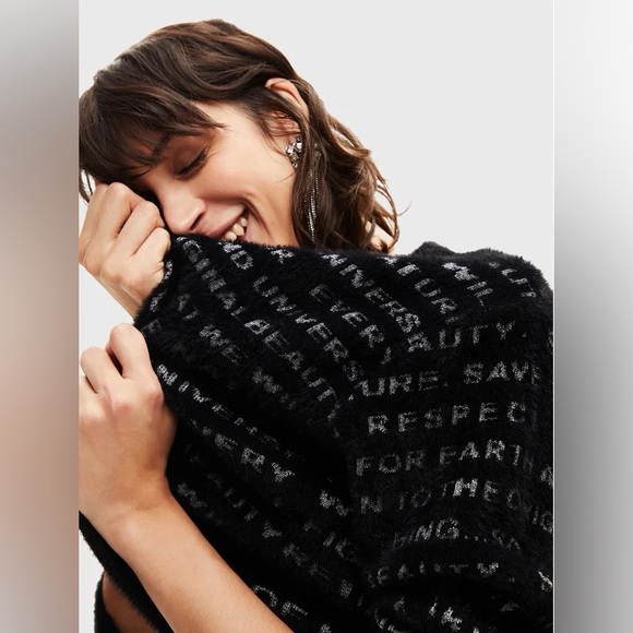 🔥NWT Desigual Manifesto Sweater - Picture 12 of 12